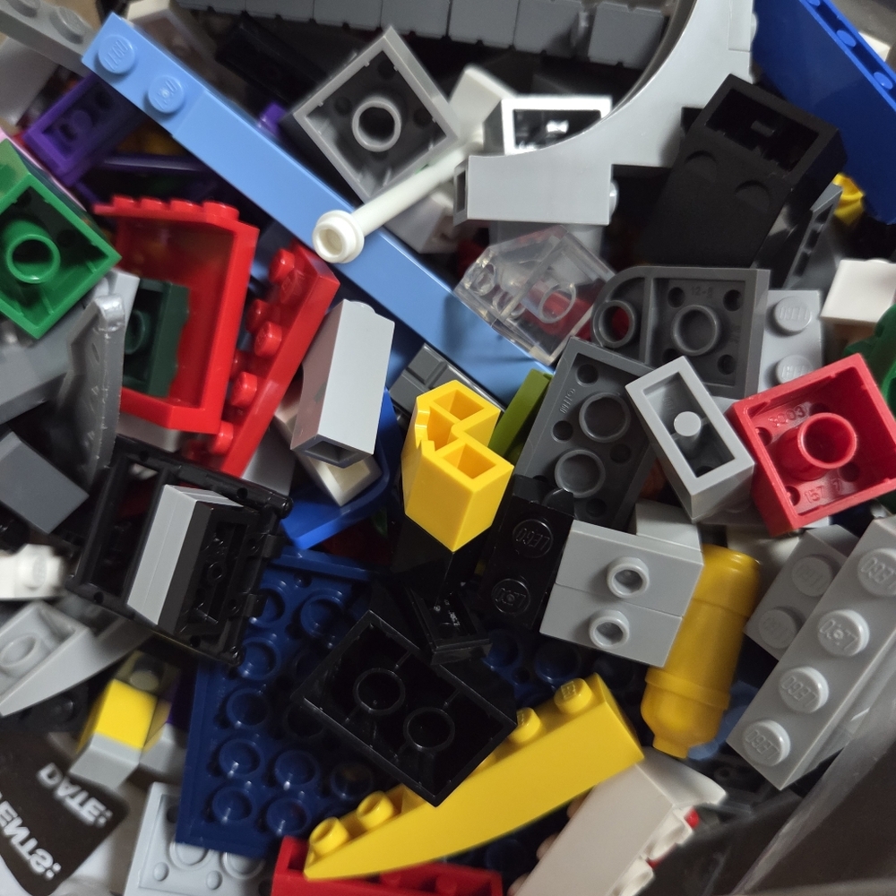 Bulk Lego 2.5 lbs Pounds Mixed Pieces Bricks Parts